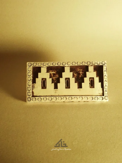 سفال برجسته قالبی طرح پارسه (پندار نیک20*10)