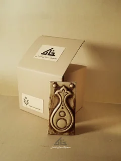 سفال برجسته قالبی طرح ایرانی100*50 سانتی متر(نیم متر مربع) 28 قطعه