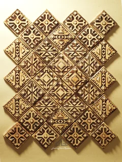 سفال برجسته قالبی طرح گلیم «گلیم اردک»